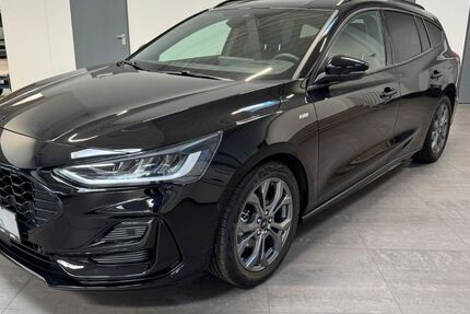Ford Focus 3.800 km 27.990 € Bad Oeynhausen 32547