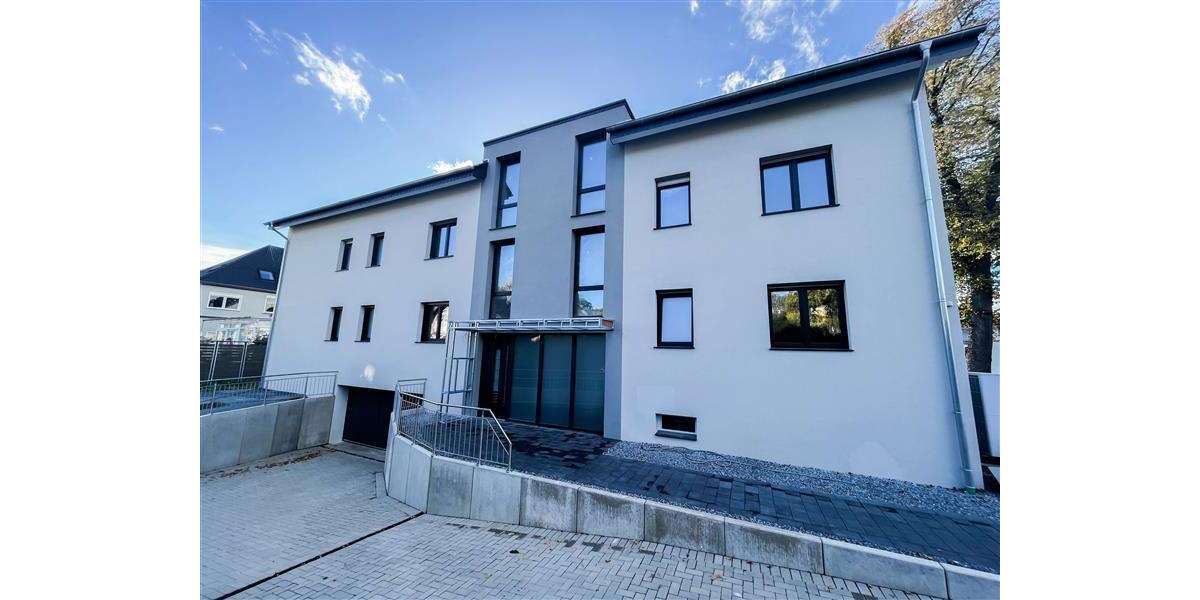 Etagenwohnung Herford Neustädter Feldmark - 4 Zimmer, 114 m&sup2;, 1.300&euro; | Angebot:27164642