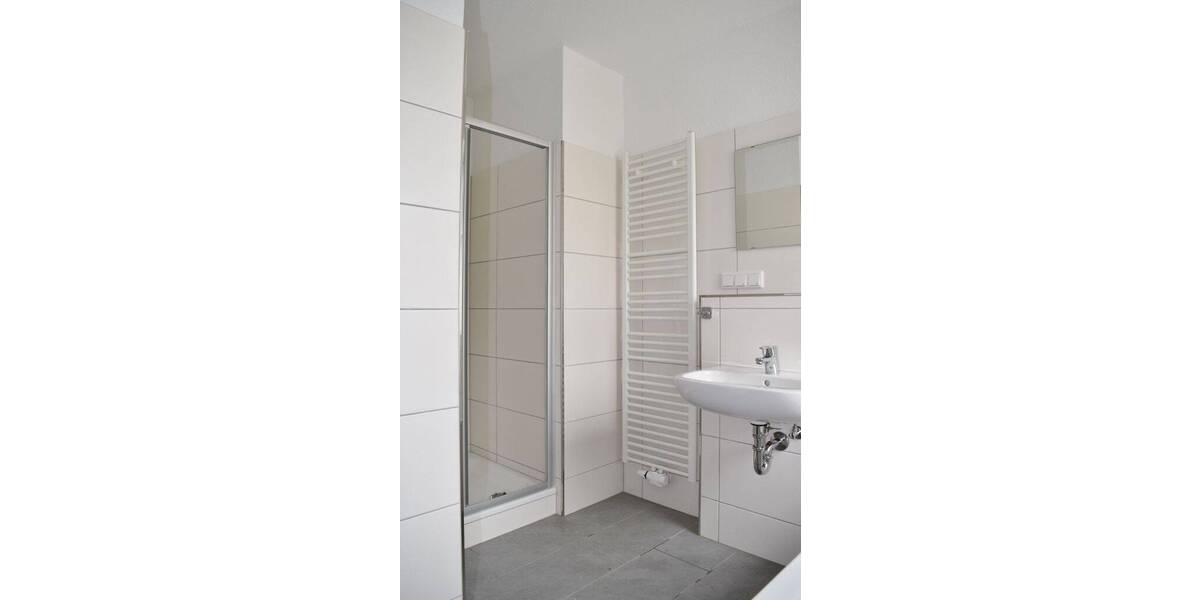 Etagenwohnung Oerlinghausen - 4 Zimmer, 80 m&sup2;, 585&euro; | Angebot:26392618
