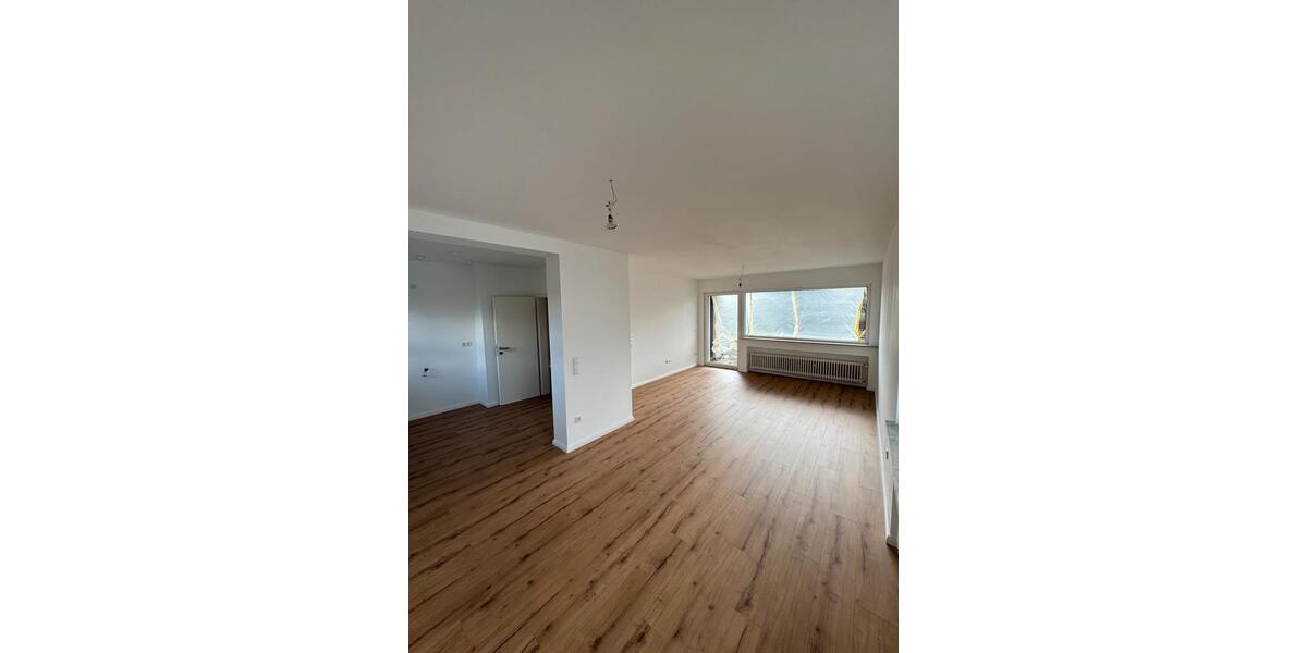 Maisonettenwohnung Bad Salzuflen Ehrsen-Breden - 5 Zimmer, 140 m&sup2;, 1.400&euro; | Angebot:26521337