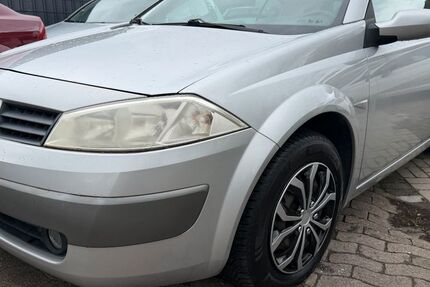Renault Megane 89.200 km 2.290 &euro; Bielefeld 33659