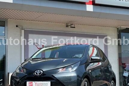 Toyota Aygo (X) 13.980 km 11.980 € Bielefeld 33689