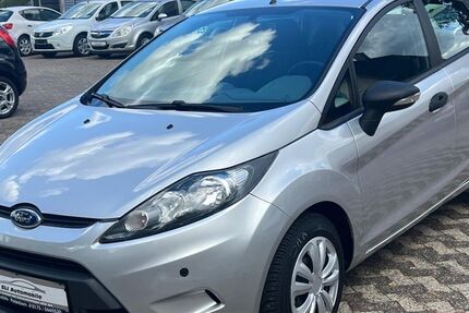 Ford Fiesta 70.000 km 4.990 € Paderborn 33102