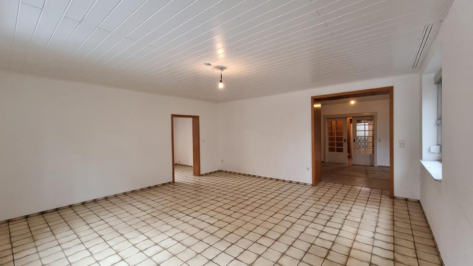 Erdgeschoßwohnung Bielefeld Sennestadt - 2.5 Zimmer, 110 m&sup2;, 790&euro; | Angebot:25864469