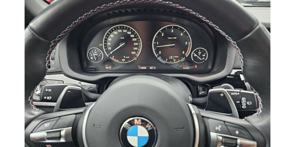 BMW X3 xDrive 30d M Sport LEDER NAVI LED PANO. 114.801 km 29.490 &euro; Löhne 32584