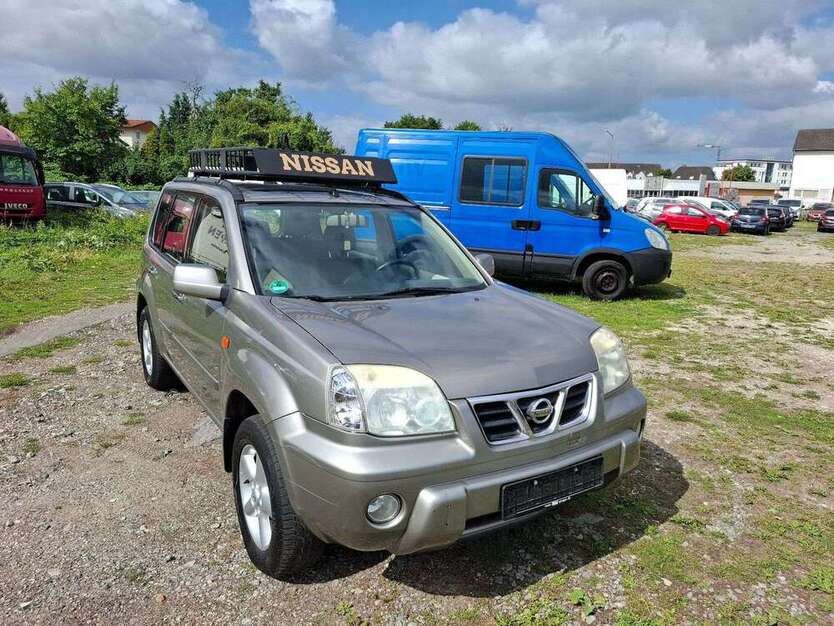 Nissan X-Trail 246.000 km 3.499 € Paderborn 33100