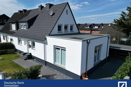 **Exklusiv in Paderborn-Südstadt** Doppelhaushälfte mit Anbau
