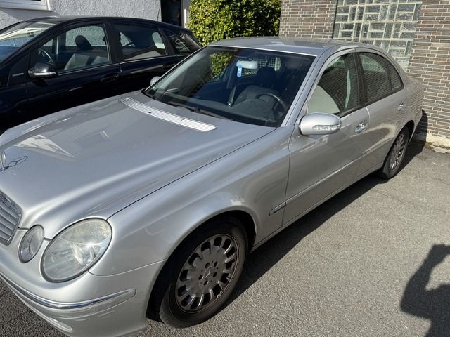 E 220
