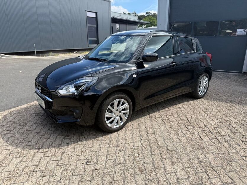 Suzuki Swift 39.850 km 15.999 € Schloß Holte-Stukenbrock 33758