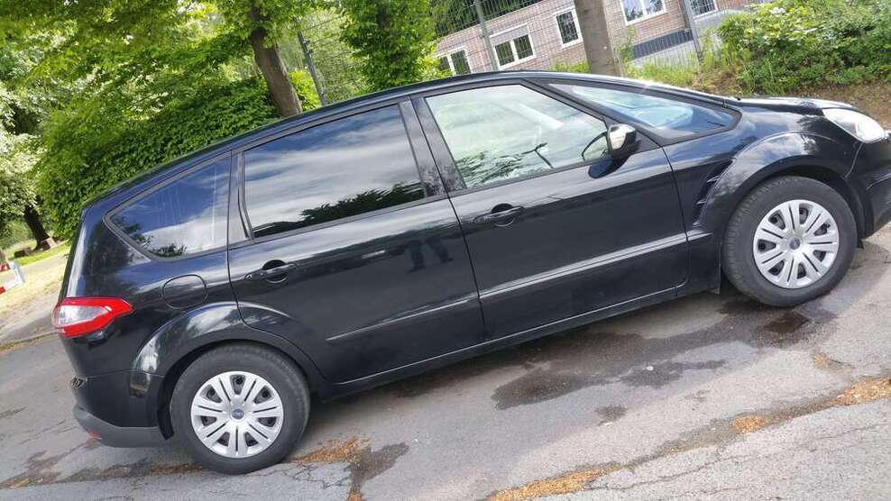 S-Max