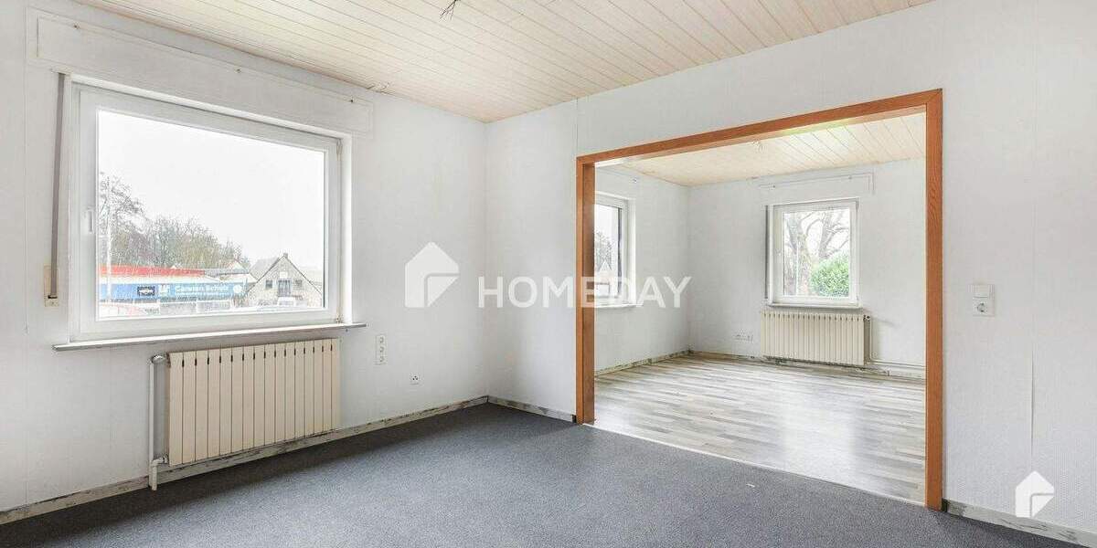 Charmantes Zweifamilienhaus mit großem Grundstück in ruhiger Lage 7 zimmer