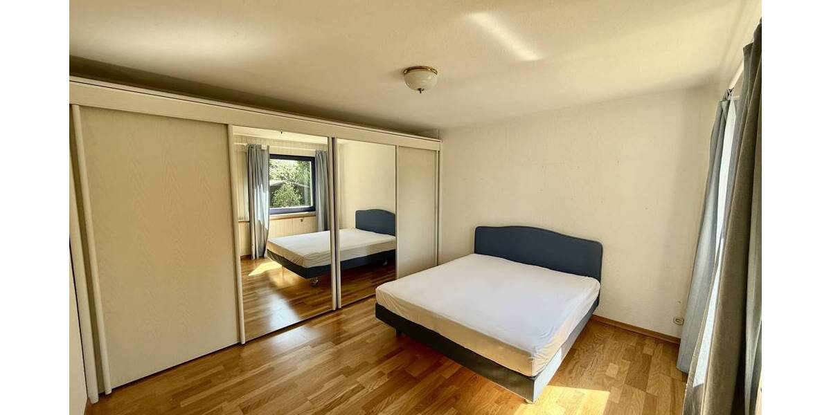 Bungalow Lage - 7 Zimmer, 208 m&sup2;, 339.000&euro; | Angebot:25780599