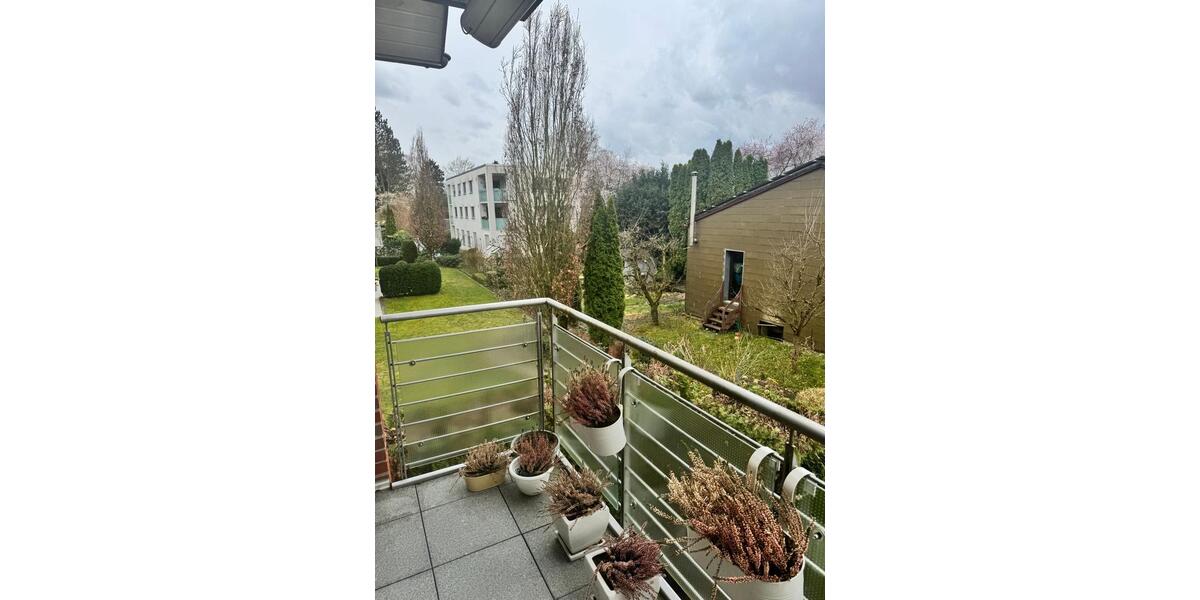 Etagenwohnung Steinhagen - 3 Zimmer, 88 m&sup2;, 1.000&euro; | Angebot:25743430