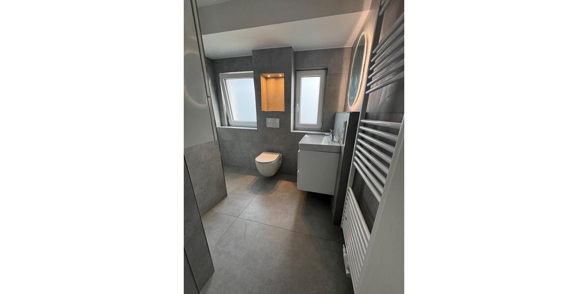 Dachgeschoßwohnung Bielefeld Schildesche - 3 Zimmer, 55 m&sup2;, 550&euro; | Angebot:25649470