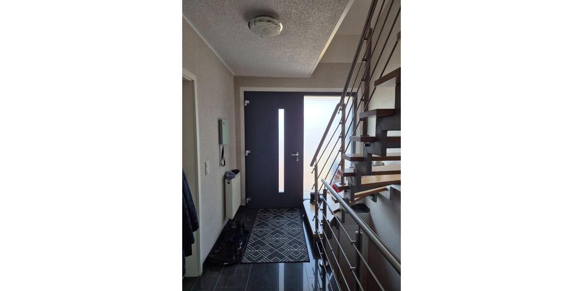 Doppelhaushälfte Gütersloh - 5 Zimmer, 145 m&sup2;, 415.000&euro; | Angebot:25306252