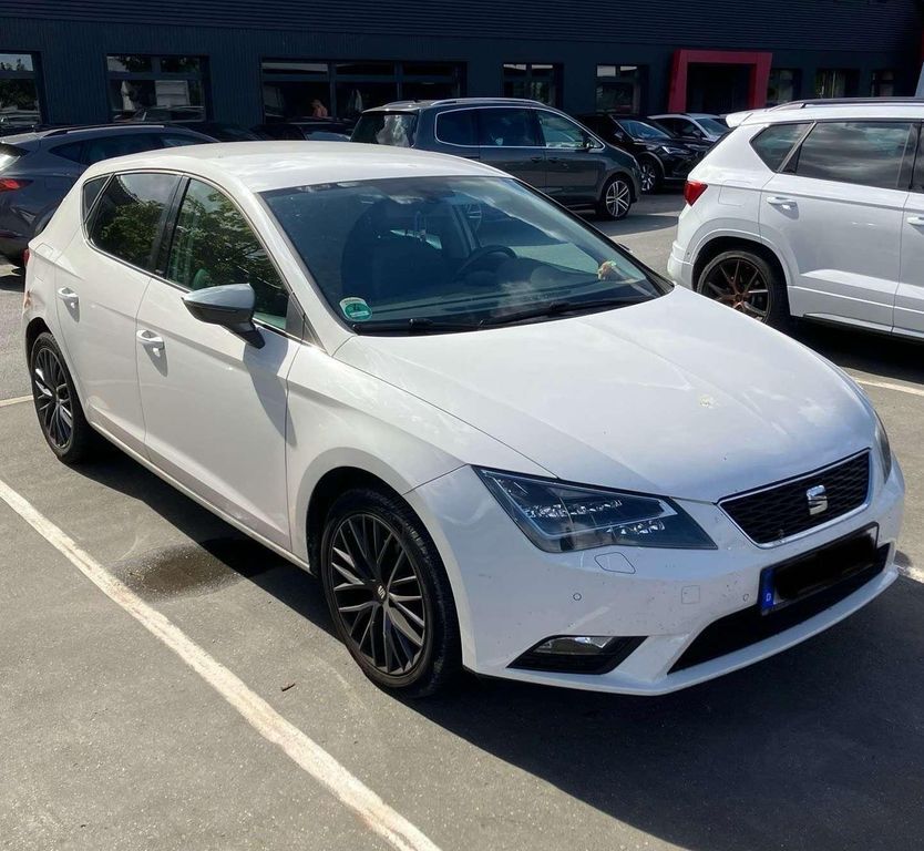 Seat Leon 240.000 km 7.999 € Bielefeld 33647