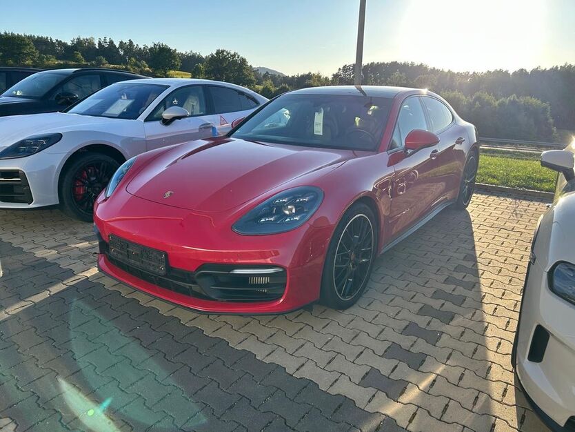 Porsche Panamera 86.000 km 59.950 € Bielefeld 33609