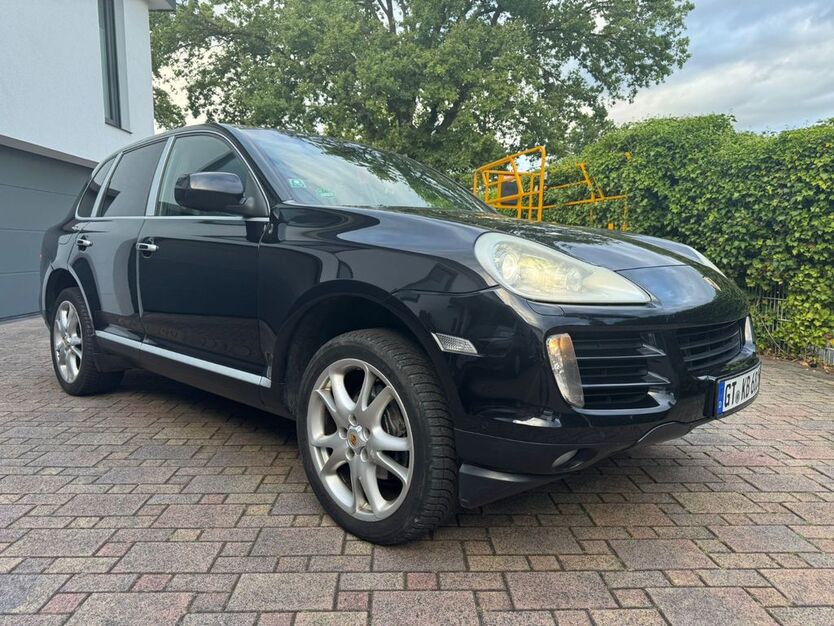 Porsche Cayenne 280.370 km 8.700 € Schloß Holte - Stukenbrock 33758