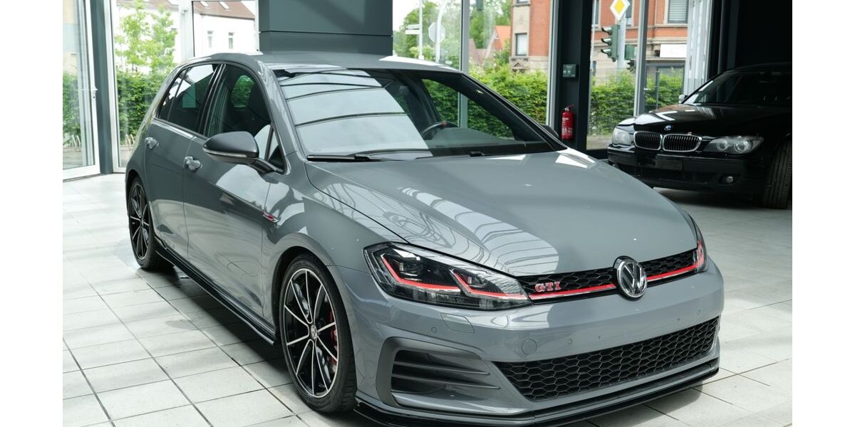 VW Golf 52.107 km 26.499 &euro; Lage 32791