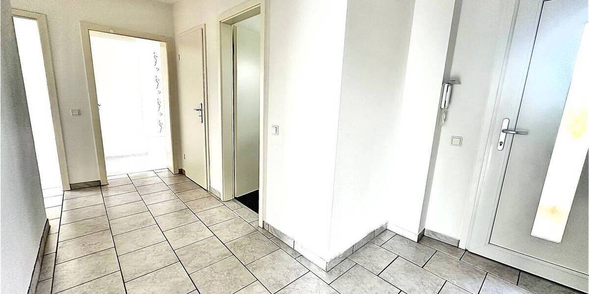 Etagenwohnung Bielefeld Sennestadt - 4 Zimmer, 92 m&sup2;, 219.000&euro; | Angebot:26797339