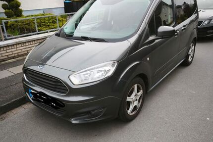 Ford Tourneo Courier 157.200 km 6.100 &euro; Schloß Holte Stukenbrock 33758