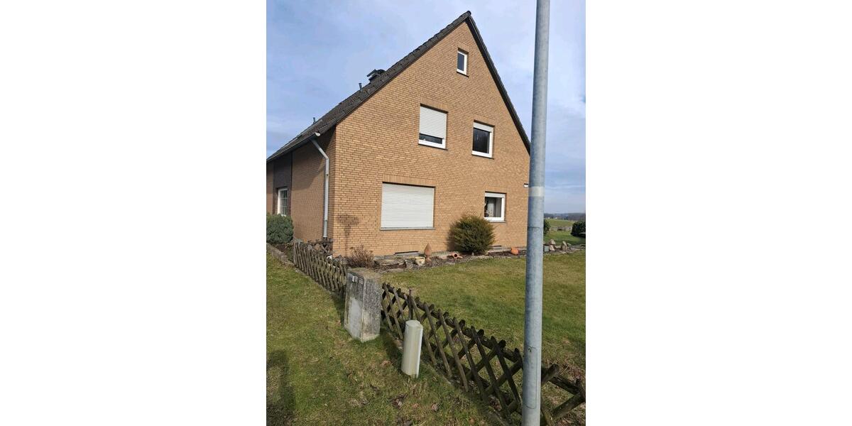 Einfamilienhaus Bielefeld Heepen - 3 Zimmer, 160 m&sup2;, 300.000&euro; | Angebot:25307672