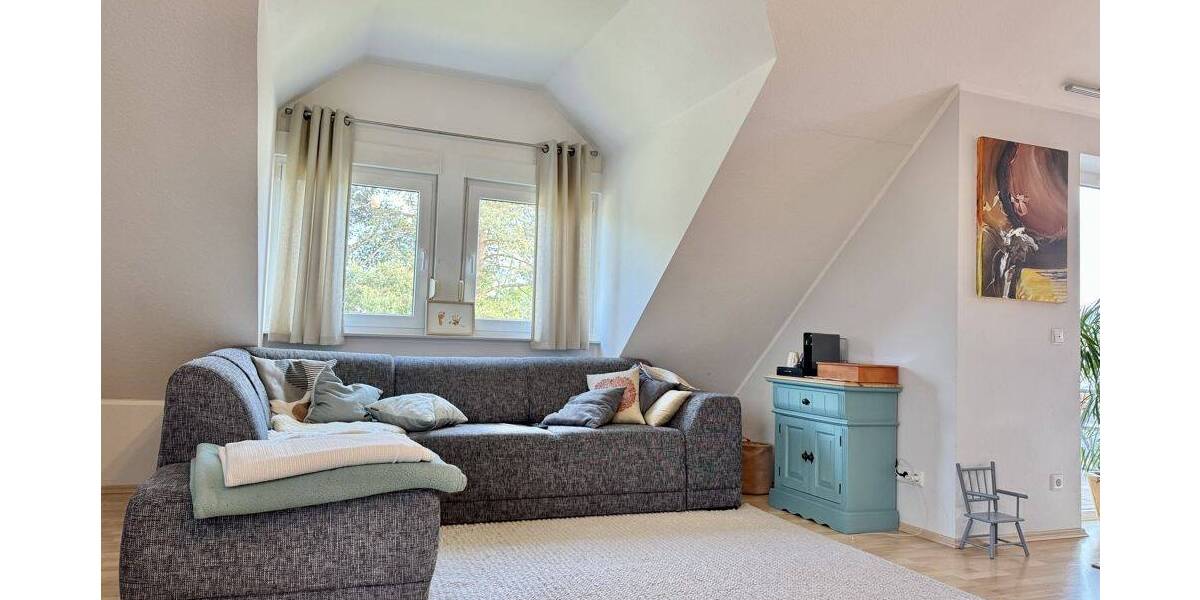 Etagenwohnung Augustdorf - 4 Zimmer, 127 m&sup2;, 1.080&euro; | Angebot:26887202