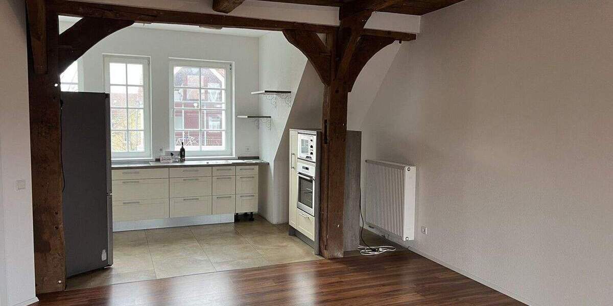 Zentrale und schicke Altbauwohnung | ca. 95 m² | 2 ZKB | Halle (Westf.) 2 zimmer