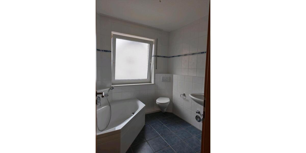 Etagenwohnung Bielefeld Jöllenbeck - 3 Zimmer, 92 m&sup2;, 295.000&euro; | Angebot:26448661