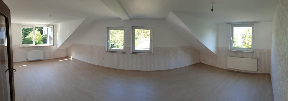 Dachgeschoßwohnung Vlotho - 1 Zimmer, 57 m&sup2;, 650&euro; | Angebot:26403748