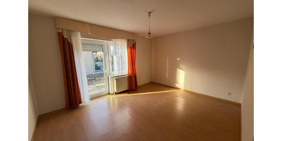 Großzügiges Einfamilienhaus in Klinikumsnähe – provisionsfrei 8 zimmer