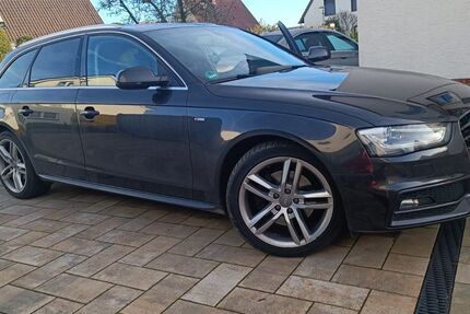Audi A4 225.000 km 8.999 € Versmold 33775