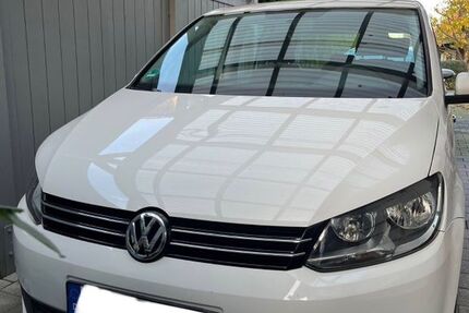 VW Touran 161.000 km 4.790 &euro; Lage 32791