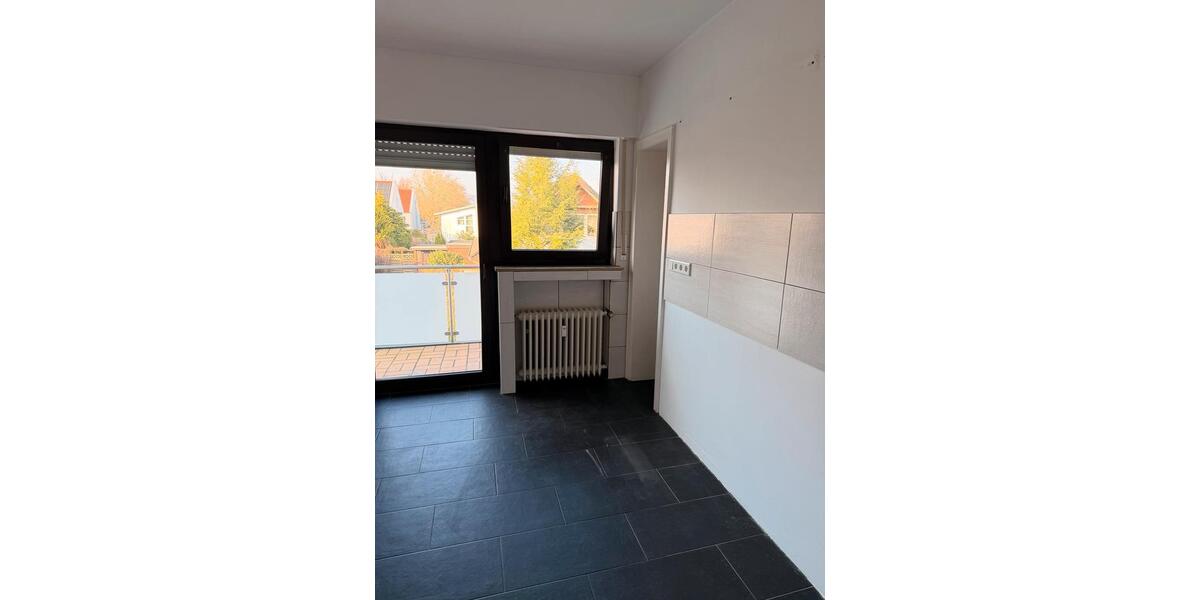 Etagenwohnung Bad Oeynhausen Rehme - 3 Zimmer, 88 m&sup2;, 1.100&euro; | Angebot:25350808