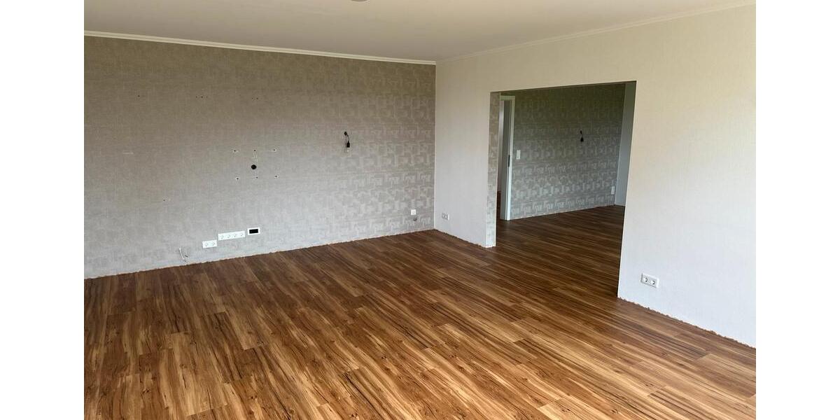 Etagenwohnung Herford Diebrock - 1 Zimmer, 160 m&sup2;, 1.200&euro; | Angebot:26415692