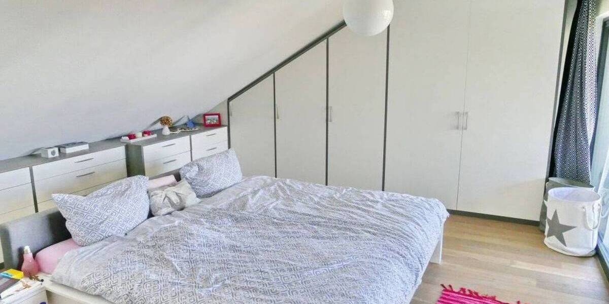 Etagenwohnung Bielefeld Innenstadt - 5 Zimmer, 170 m&sup2;, 2.320&euro; | Angebot:26929291