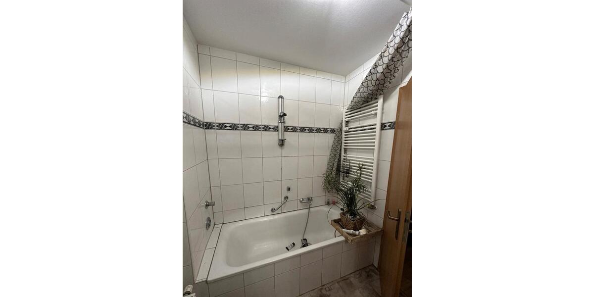 Maisonettenwohnung Steinhagen - 5 Zimmer, 125 m&sup2;, 1.250&euro; | Angebot:26130766