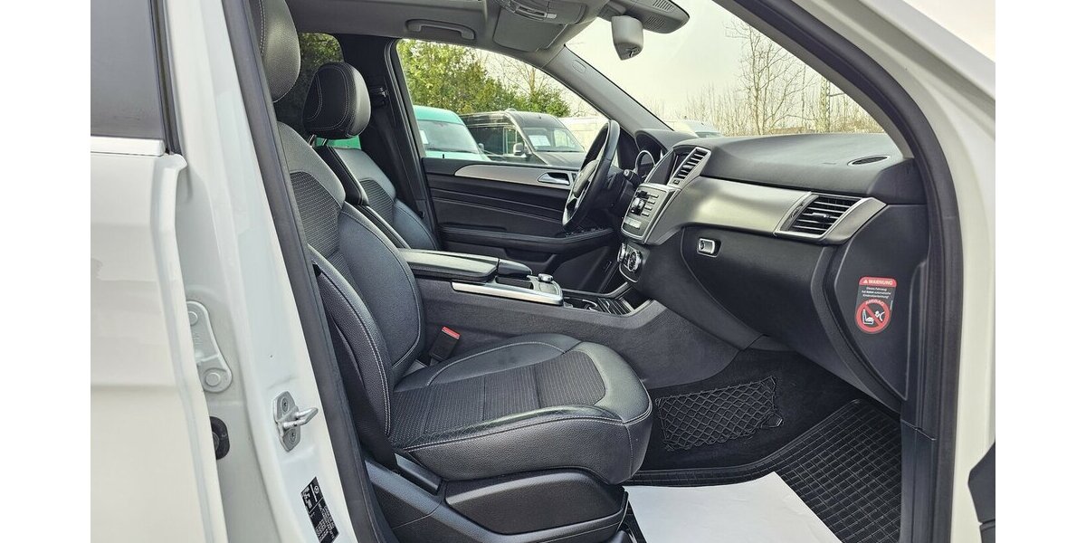 Mercedes-Benz ML 250 CDI 4Matic LEDER NAVI RFK AHK AUS 2.HAND 167.800 km 21.990 &euro; Löhne 32584