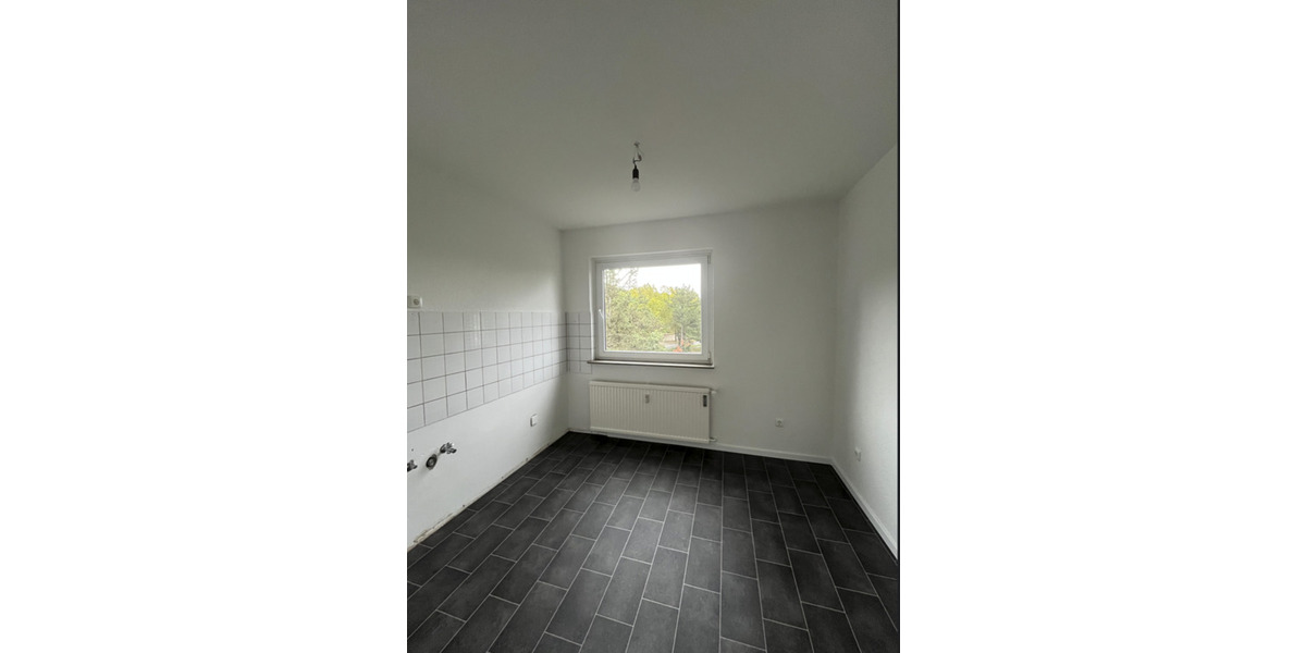 Etagenwohnung Oerlinghausen - 3 Zimmer, 80 m&sup2;, 585&euro; | Angebot:21474941