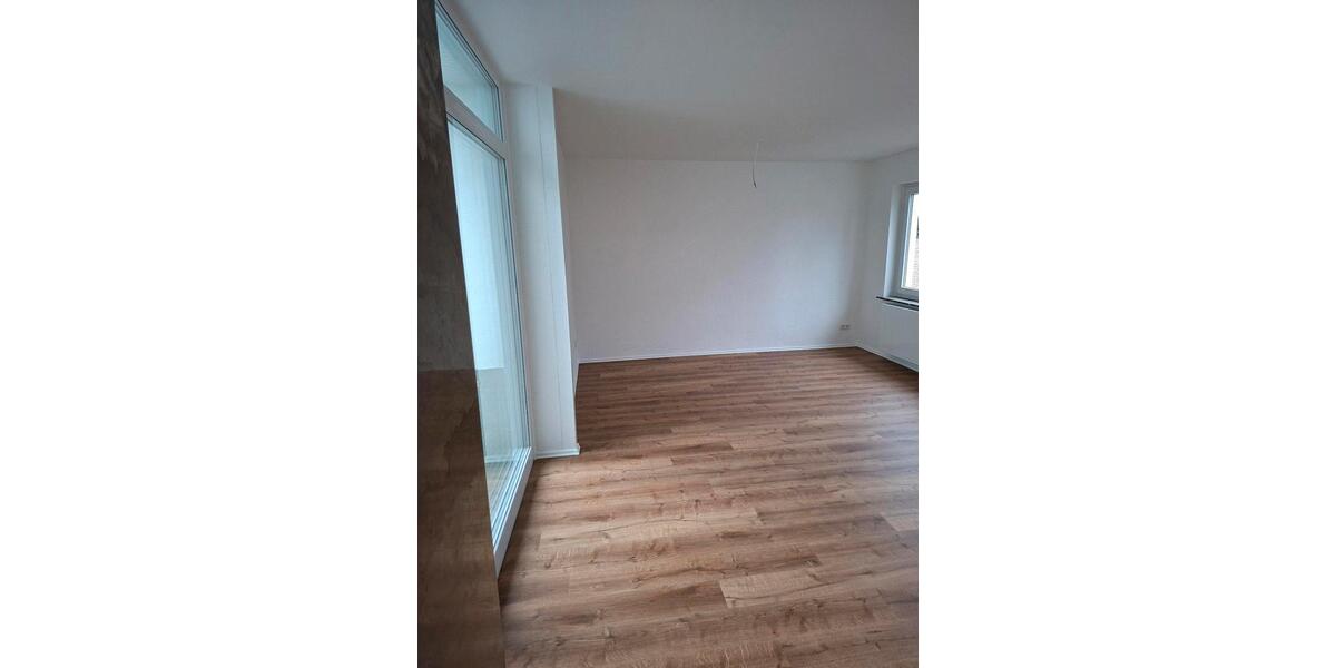 Hochparterre Bünde - 2.5 Zimmer, 95 m&sup2;, 1.050&euro; | Angebot:26393536