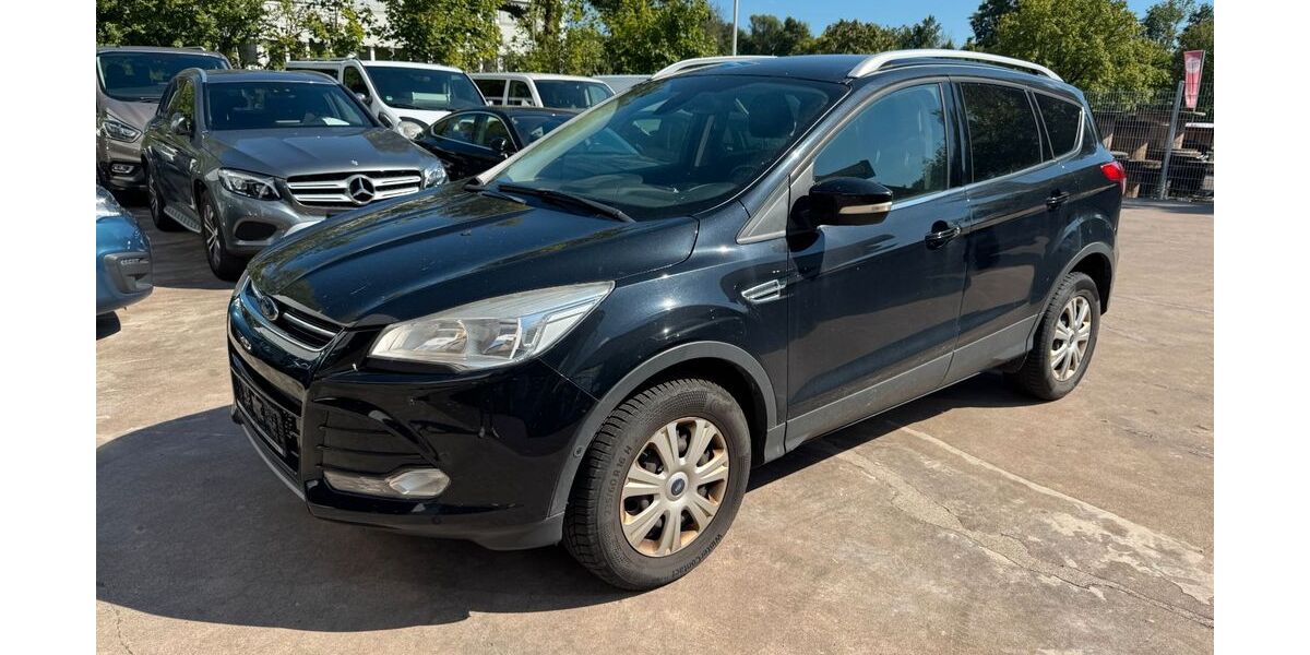 Ford Kuga 248.000 km 6.550 &euro; Detmold 32758