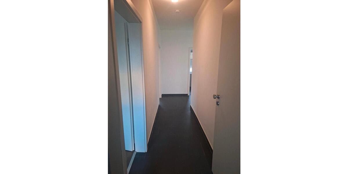 Erdgeschoßwohnung Hiddenhausen - 3 Zimmer, 83 m&sup2;, 750&euro; | Angebot:26414776
