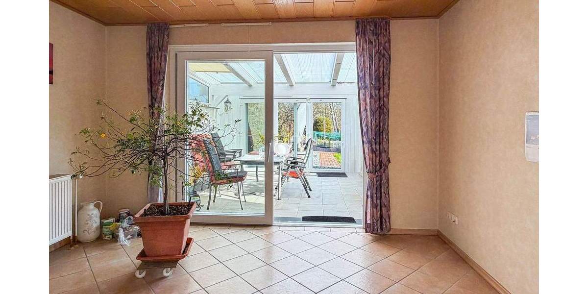 Mehrfamilienhaus, Wohnhaus Vlotho Valdorf - 8 Zimmer, 203 m&sup2;, 295.000&euro; | Angebot:25744177