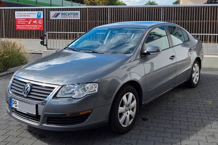 VW Passat 131.455 km 4.500 € Paderborn 33102
