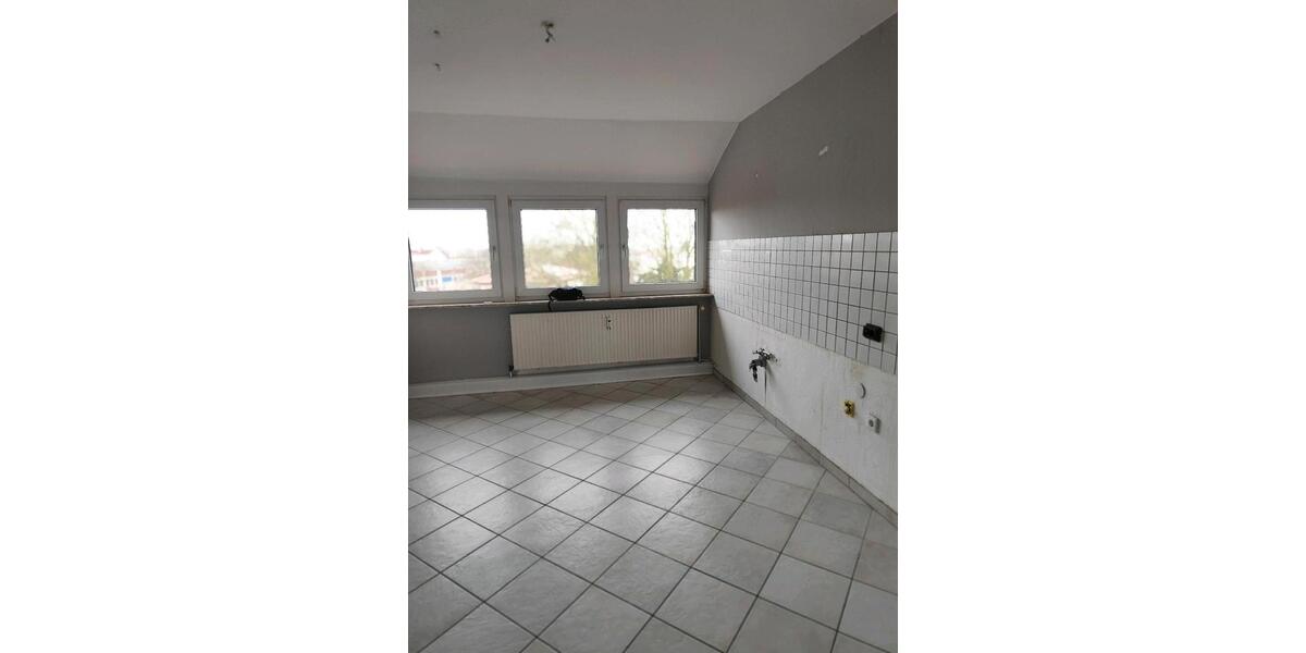 Dachgeschoßwohnung Werther (Westfahlen) - 5 Zimmer, 140 m&sup2;, 1.530&euro; | Angebot:25638842