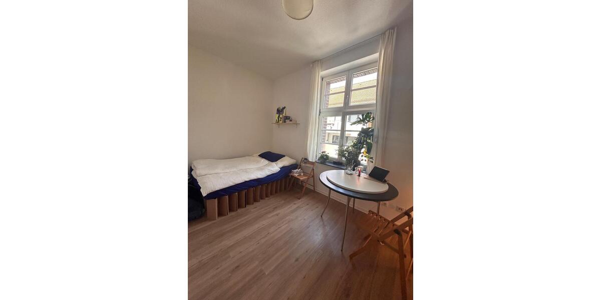 Etagenwohnung Bielefeld - 1 Zimmer, 19 m&sup2;, 325&euro; | Angebot:25285284