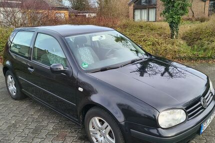 VW Golf 216.600 km 1.650 &euro; Schloß Holte-Stukenbrock 33758