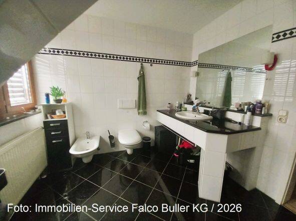 Etagenwohnung Bad Salzuflen Innenstadt - 3 Zimmer, 119 m&sup2;, 350.000&euro; | Angebot:25985812