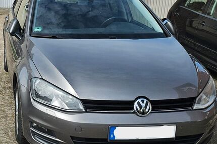 VW Golf 84.100 km 12.250 &euro; Oerlinghausen 33813