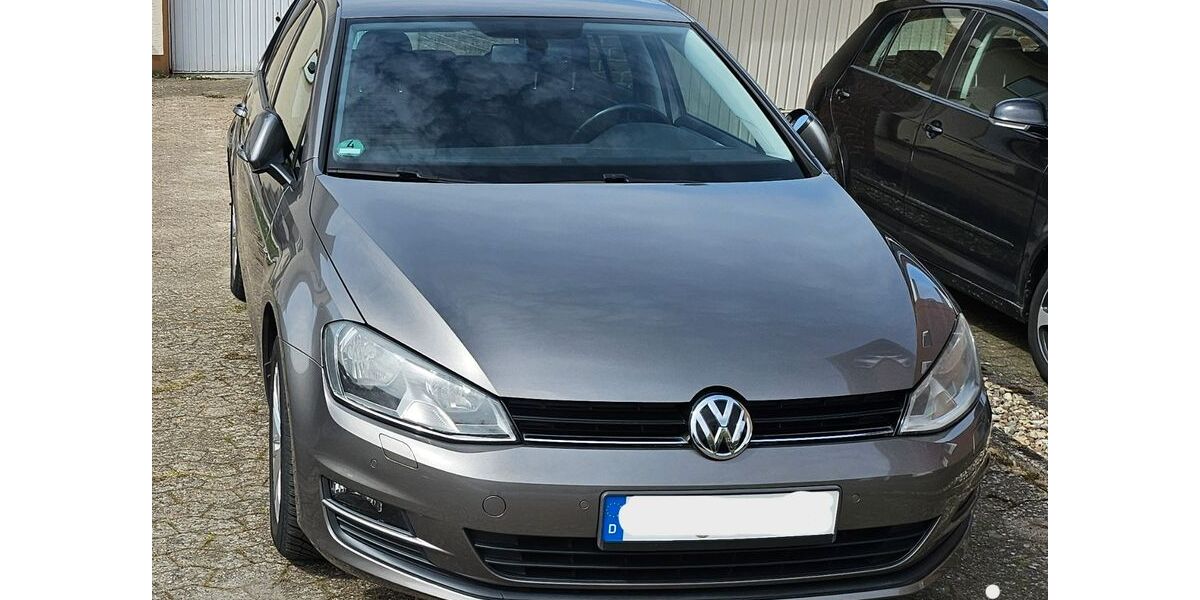 VW Golf 84.100 km 12.250 &euro; Oerlinghausen 33813